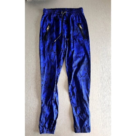 Hip and Bone Men's Blue Camo Sweatpants - Size Medium, Gently Used - Picture 2 of 15